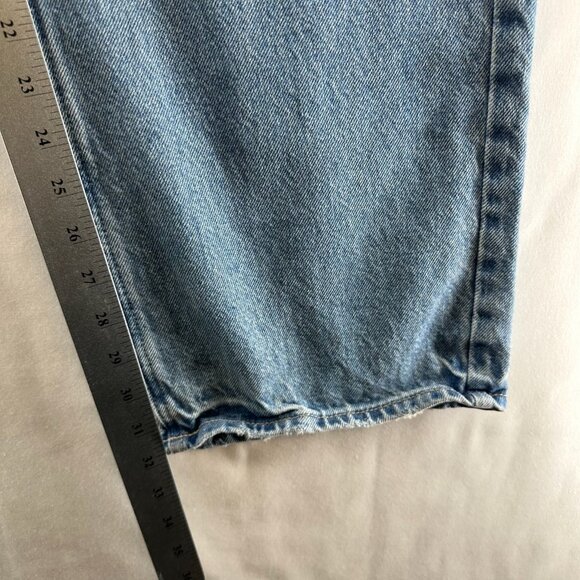 Universal Thread Women's Mid-Rise 90’s Baggy Jeans - Medium Wash - Picture 11 of 12